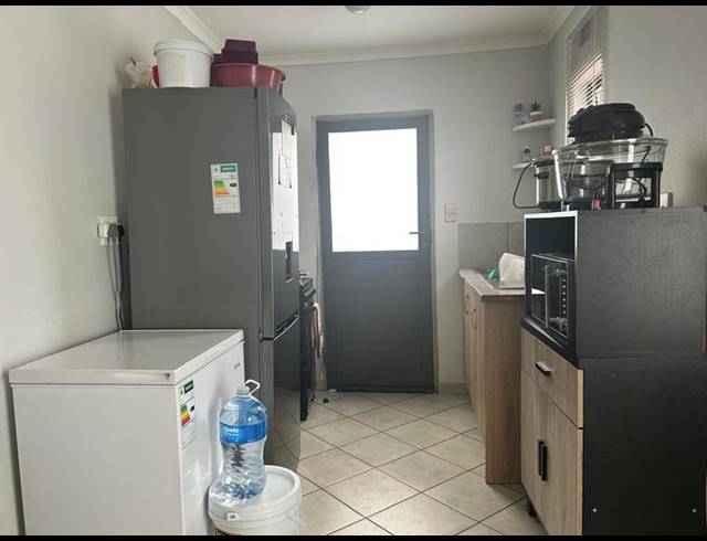 3 BEDROOM HOUSE FOR SALE IN LOTUS GARDENS